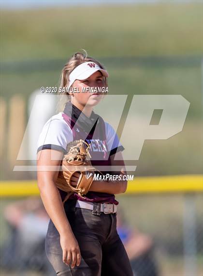 Thumbnail 3 in Waverly vs Elkhorn North photogallery.