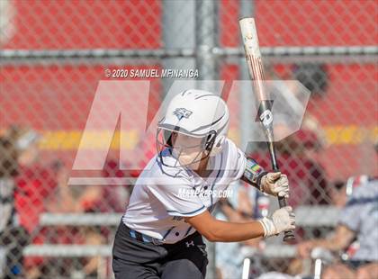 Thumbnail 3 in Waverly vs Elkhorn North photogallery.