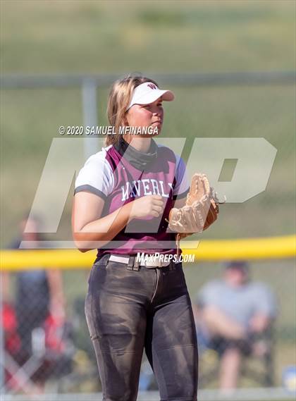 Thumbnail 2 in Waverly vs Elkhorn North photogallery.