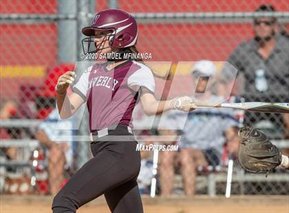 Thumbnail 3 in Waverly vs Elkhorn North photogallery.