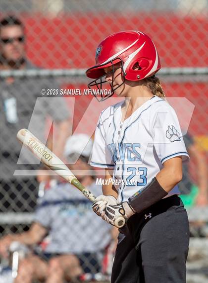 Thumbnail 2 in Waverly vs Elkhorn North photogallery.