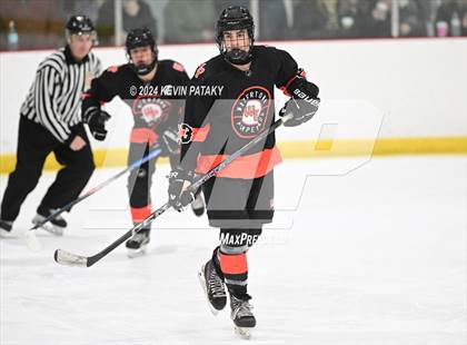 Thumbnail 3 in Watertown/Pomperaug @ North Branford photogallery.