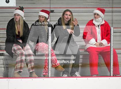 Thumbnail 3 in Watertown/Pomperaug @ North Branford photogallery.