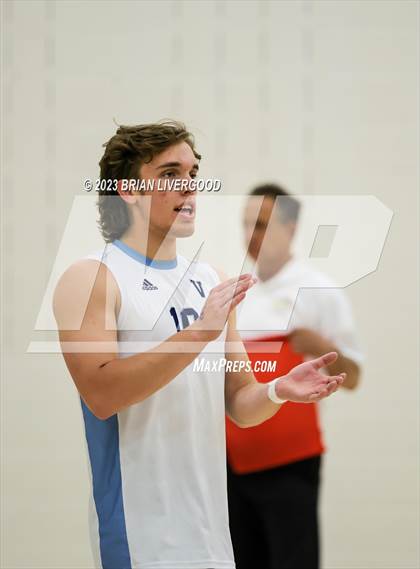 Thumbnail 3 in Eaglecrest vs. Valor Christian (CHSAA 5A Round 2) photogallery.