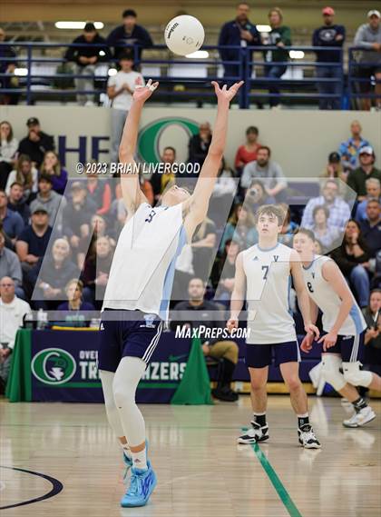 Thumbnail 3 in Eaglecrest vs. Valor Christian (CHSAA 5A Round 2) photogallery.