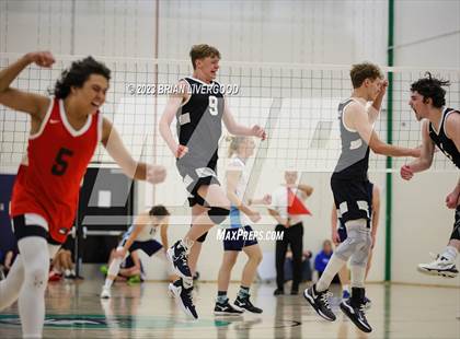 Thumbnail 1 in Eaglecrest vs. Valor Christian (CHSAA 5A Round 2) photogallery.