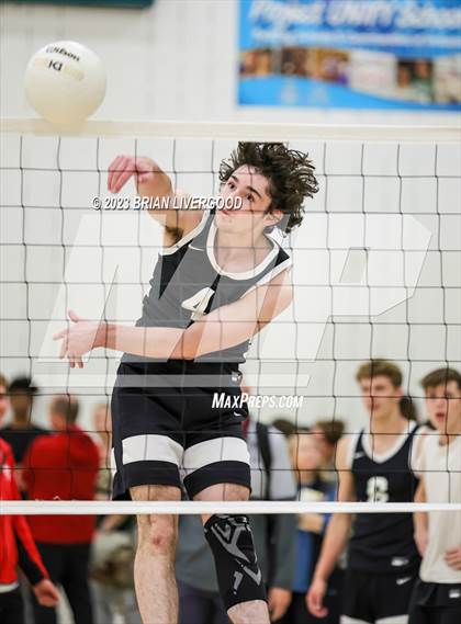 Thumbnail 3 in Eaglecrest vs. Valor Christian (CHSAA 5A Round 2) photogallery.