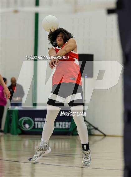 Thumbnail 2 in Eaglecrest vs. Valor Christian (CHSAA 5A Round 2) photogallery.