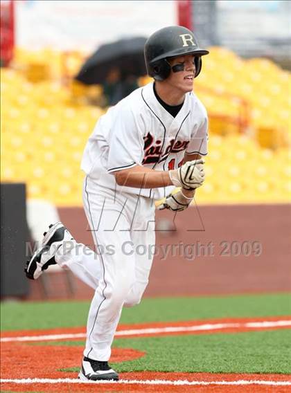 Thumbnail 2 in Newport Central Catholic vs Ryle (Ninth Region Quarterfinal) photogallery.