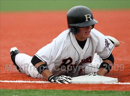 Thumbnail 2 in Newport Central Catholic vs Ryle (Ninth Region Quarterfinal) photogallery.