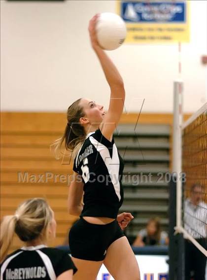 Thumbnail 3 in River Valley @ Inderkum photogallery.