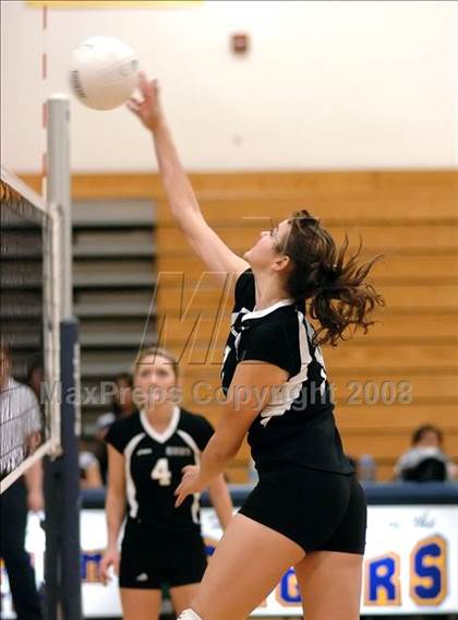 Thumbnail 3 in River Valley @ Inderkum photogallery.