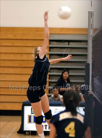 Thumbnail 2 in River Valley @ Inderkum photogallery.