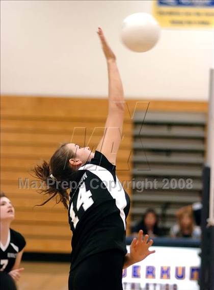 Thumbnail 3 in River Valley @ Inderkum photogallery.