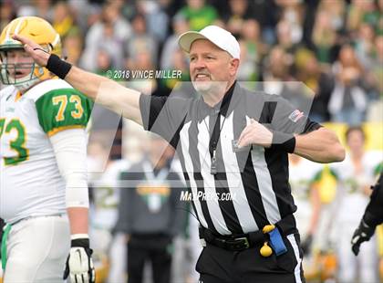 Thumbnail 2 in Fife vs. Lynden (WIAA 2A Semifinal) photogallery.