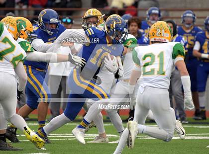Thumbnail 1 in Fife vs. Lynden (WIAA 2A Semifinal) photogallery.