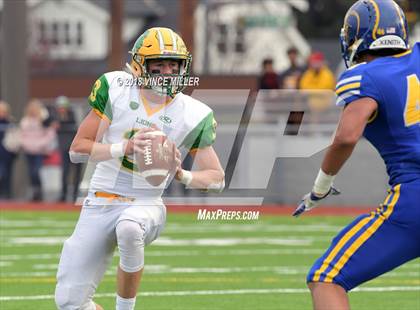 Thumbnail 3 in Fife vs. Lynden (WIAA 2A Semifinal) photogallery.