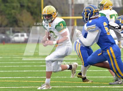 Thumbnail 2 in Fife vs. Lynden (WIAA 2A Semifinal) photogallery.