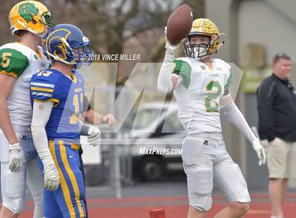 Thumbnail 1 in Fife vs. Lynden (WIAA 2A Semifinal) photogallery.