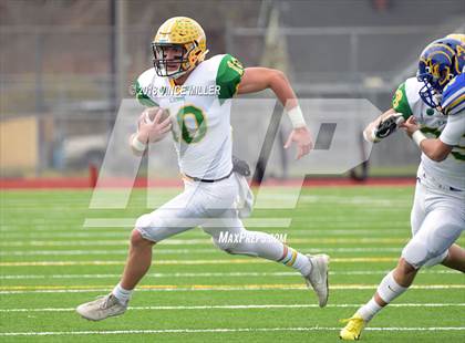 Thumbnail 1 in Fife vs. Lynden (WIAA 2A Semifinal) photogallery.