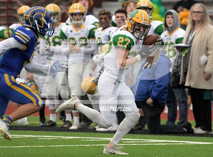Thumbnail 3 in Fife vs. Lynden (WIAA 2A Semifinal) photogallery.