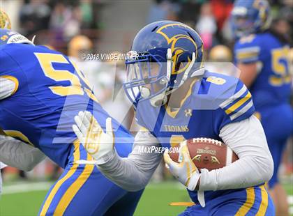 Thumbnail 1 in Fife vs. Lynden (WIAA 2A Semifinal) photogallery.