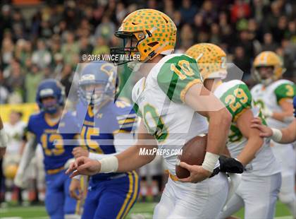 Thumbnail 2 in Fife vs. Lynden (WIAA 2A Semifinal) photogallery.