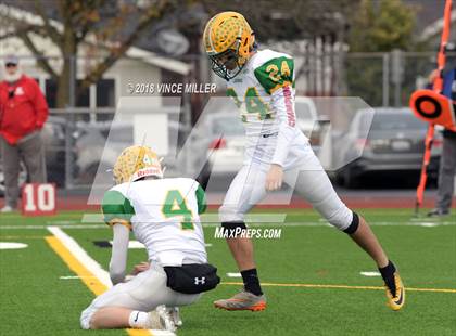 Thumbnail 2 in Fife vs. Lynden (WIAA 2A Semifinal) photogallery.