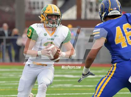 Thumbnail 1 in Fife vs. Lynden (WIAA 2A Semifinal) photogallery.