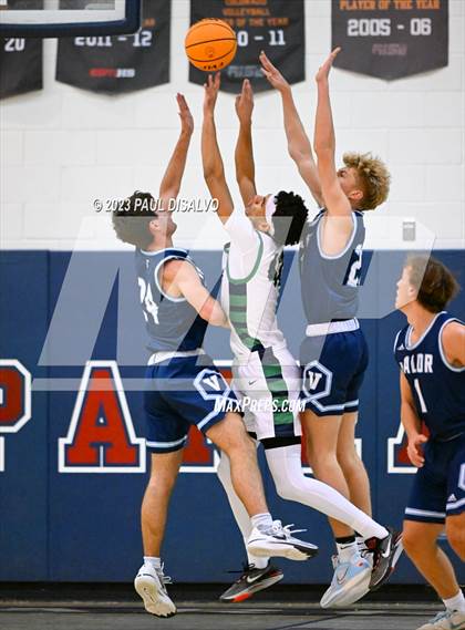 Thumbnail 1 in ThunderRidge vs. Valor Christian (Chap/TR Tip-Off Classic) photogallery.