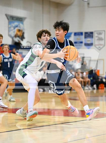 Thumbnail 1 in ThunderRidge vs. Valor Christian (Chap/TR Tip-Off Classic) photogallery.
