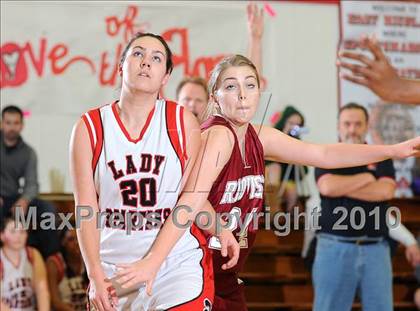 Thumbnail 3 in Rio Vista vs. East Nicolaus photogallery.