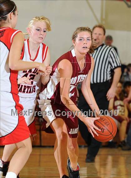 Thumbnail 2 in Rio Vista vs. East Nicolaus photogallery.