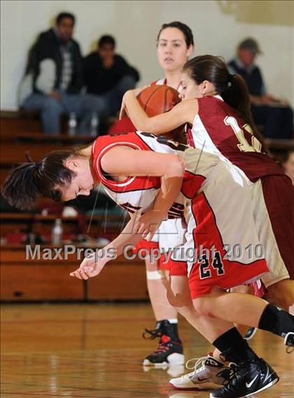 Thumbnail 3 in Rio Vista vs. East Nicolaus photogallery.
