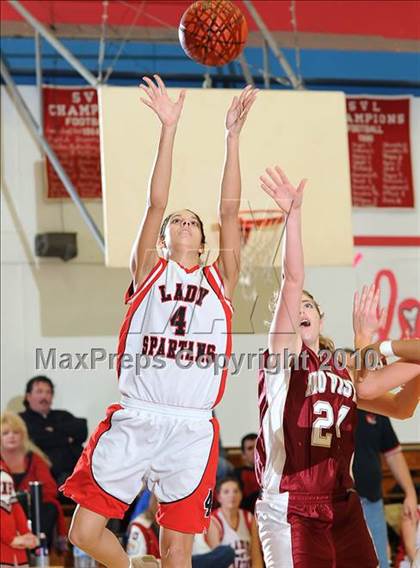 Thumbnail 1 in Rio Vista vs. East Nicolaus photogallery.