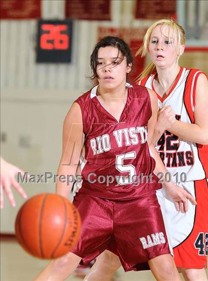 Thumbnail 2 in Rio Vista vs. East Nicolaus photogallery.