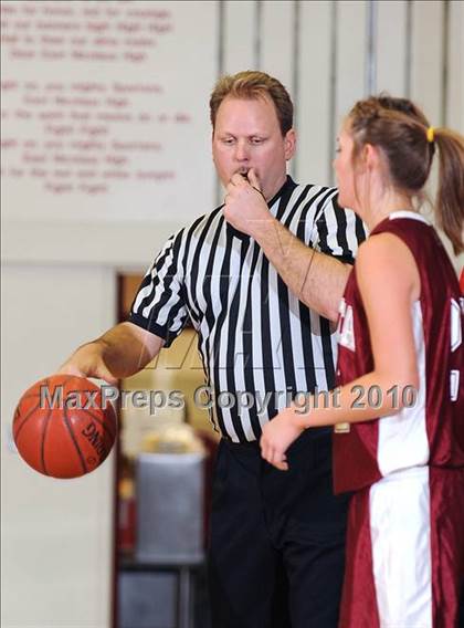 Thumbnail 3 in Rio Vista vs. East Nicolaus photogallery.