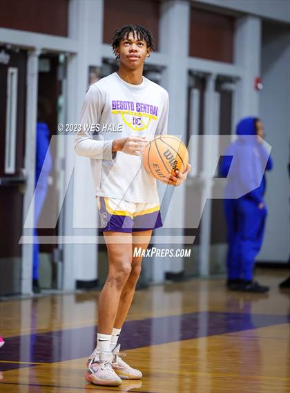 Thumbnail 2 in Tupelo @ DeSoto Central photogallery.