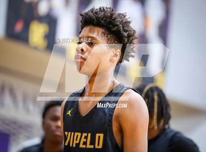 Thumbnail 2 in Tupelo @ DeSoto Central photogallery.