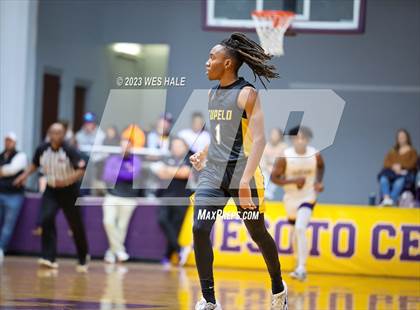 Thumbnail 3 in Tupelo @ DeSoto Central photogallery.