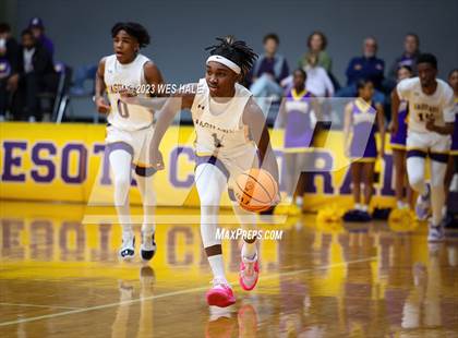 Thumbnail 1 in Tupelo @ DeSoto Central photogallery.