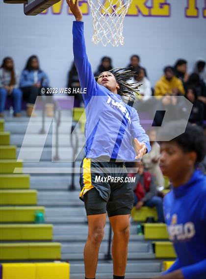 Thumbnail 1 in Tupelo @ DeSoto Central photogallery.