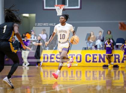 Thumbnail 1 in Tupelo @ DeSoto Central photogallery.