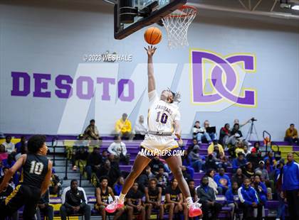 Thumbnail 1 in Tupelo @ DeSoto Central photogallery.