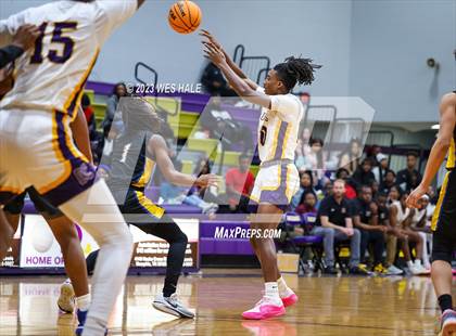 Thumbnail 2 in Tupelo @ DeSoto Central photogallery.