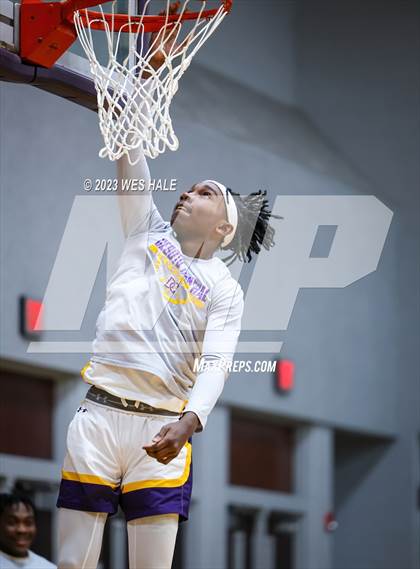 Thumbnail 2 in Tupelo @ DeSoto Central photogallery.