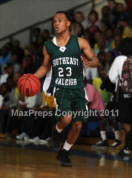 Thumbnail 1 in Southeast Raleigh vs Garner (Greater Neuse River Conference Tournament) photogallery.