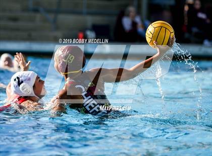 Thumbnail 3 in Kerman @ Sierra photogallery.