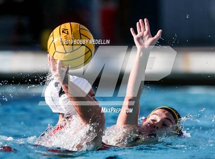 Thumbnail 3 in Kerman @ Sierra photogallery.