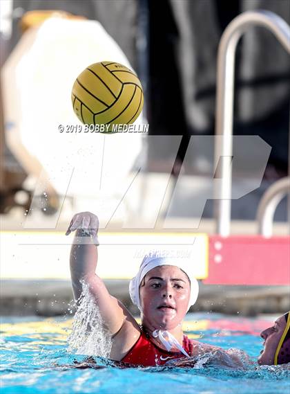 Thumbnail 3 in Kerman @ Sierra photogallery.